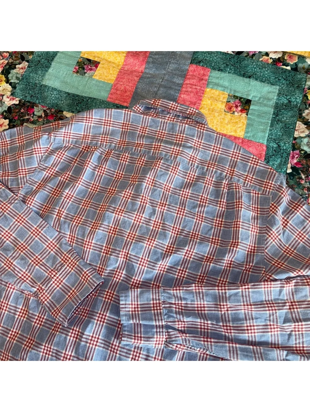 J.Crew Classic Fit Mens Small Blue and Red Plaid Button-Up Shirt Classic Dress T